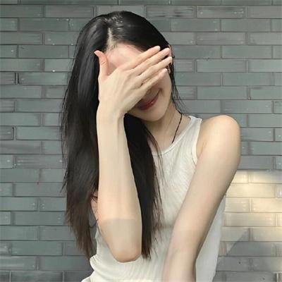 怪笑少女